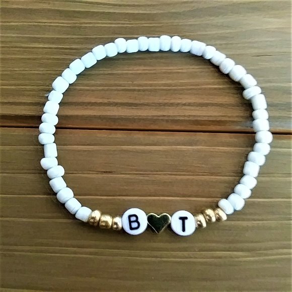 3/$49 New Personalized Beaded Name/Word Bracelets - Picture 3 of 8